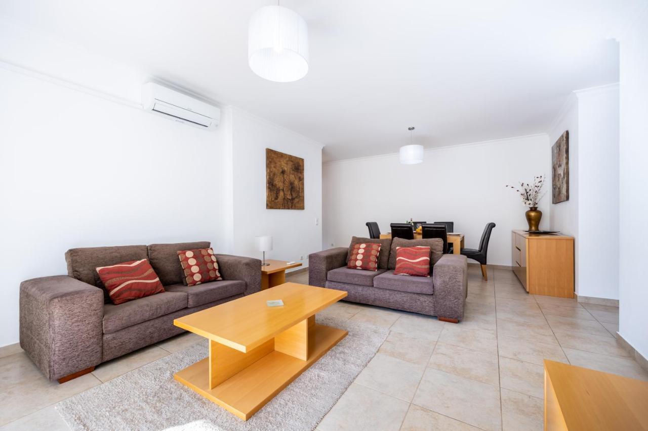 Quinta Das Palmeiras - Apartment Darlene لاغوس المظهر الخارجي الصورة